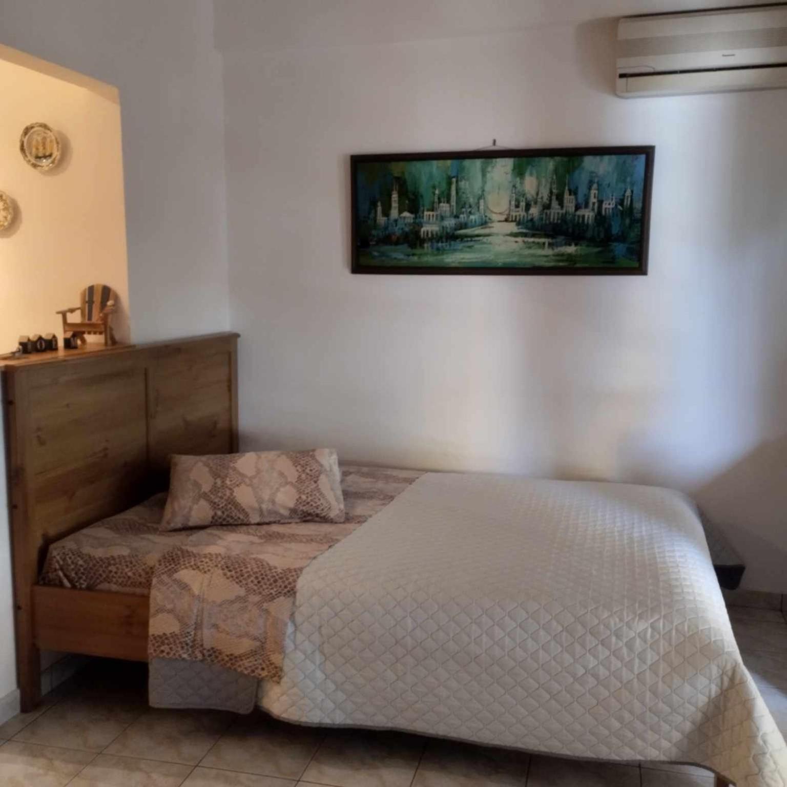 Small And Cosy Appartment- Piccolina Loutraki  Exterior photo