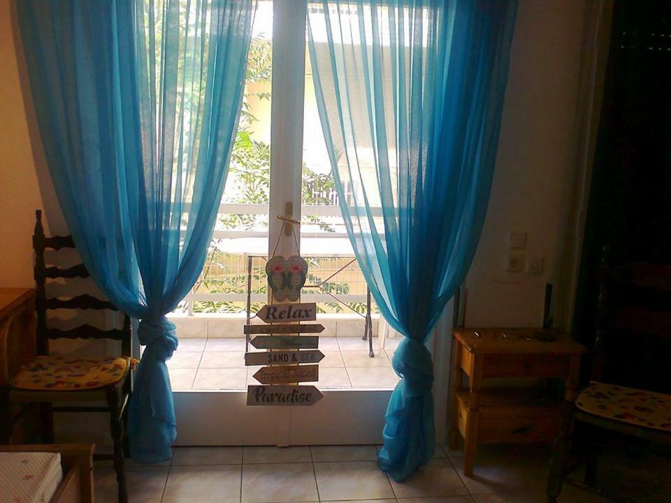 Small And Cosy Appartment- Piccolina Loutraki  Exterior photo